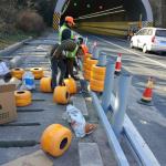 Road Traffic Safety Anti-corrosion Roller Barrier for Highway Protection and