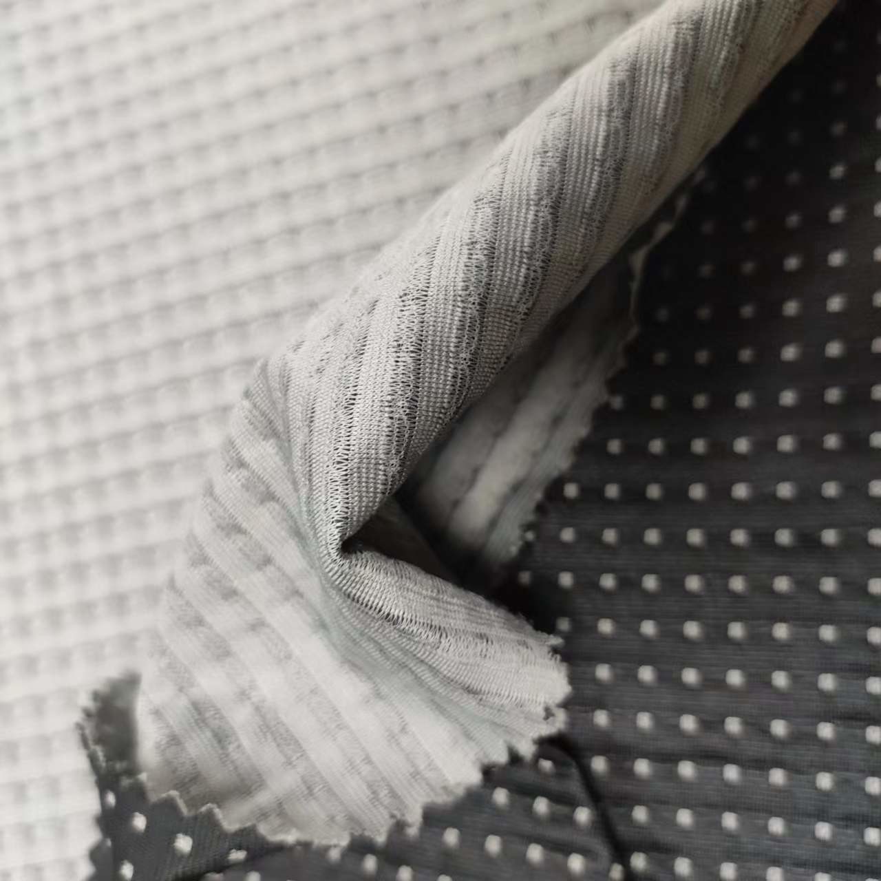 100% Polyester Two Layers Of Mesh Fabric Sportswear 4 Way Stretch Breathable 170G