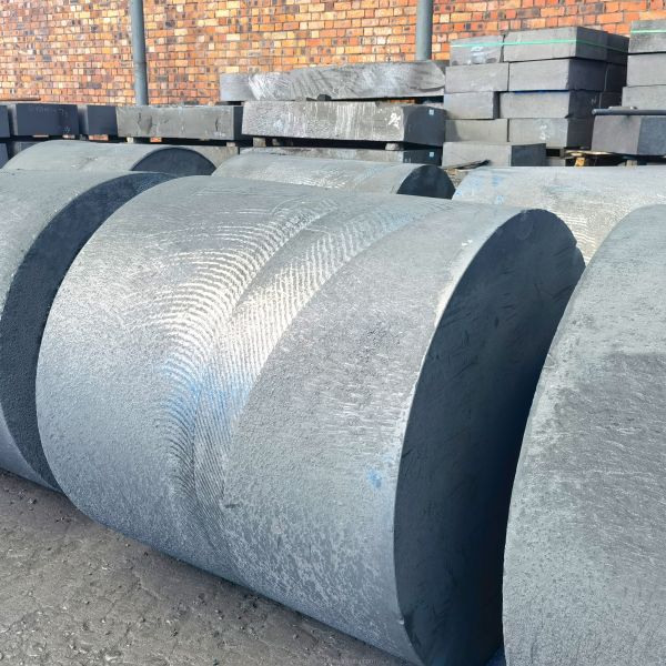 180*300 Good Quality Fine Particle Graphite Rod