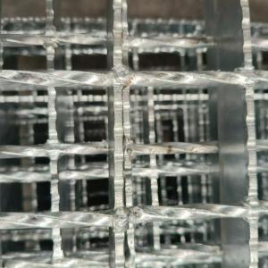 Wholesale OEM Available Industrial Steel Grating with Commoned 32*5 Size and YB/T4001-2007 Standard from china suppliers