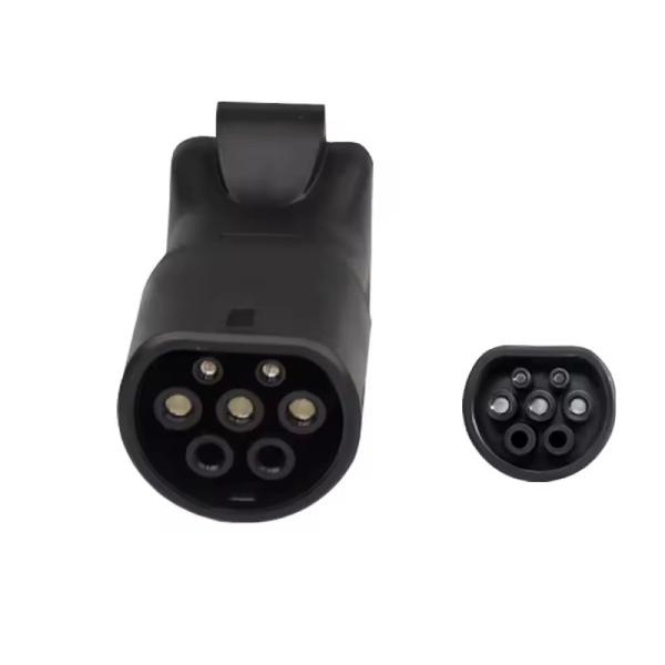 240V Input Voltage IP55 Waterproof V2L Type2 Discharger Car Discharge EV Cable