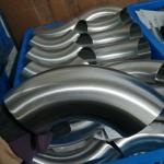 R1 R1.5 90 Degree Steel Pipe Elbow A234 Wpb Black Painting Butt Weld