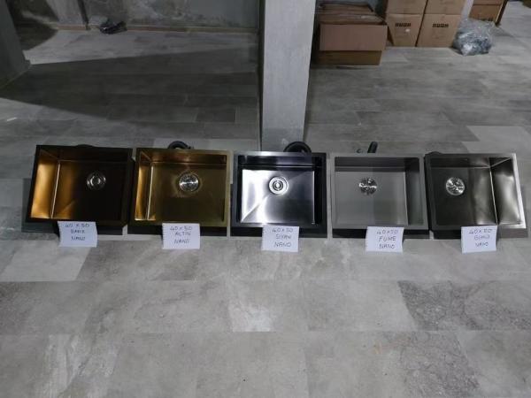 Handmade Undermount Coloured Stainless Steel Single Bowl Sink Stylish And