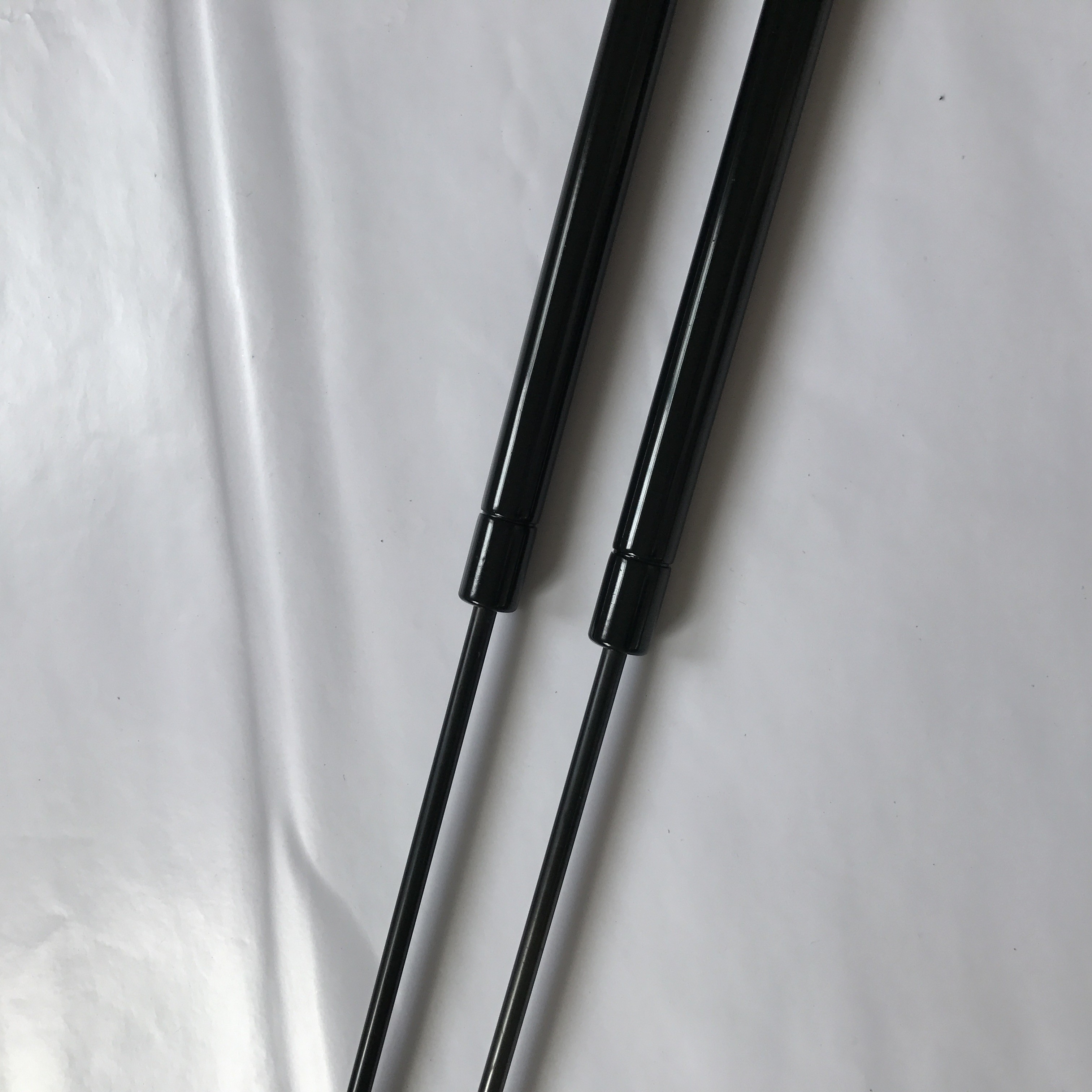 Black Automotive Gas Springs / Gas Strut Bonnet Lift for Lexus Es300 Mcv20R 1996 - 2001