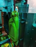 Three Layer HDPE 1L Lubricant Bottle Blow Molding Machine MP70D-2 With View
