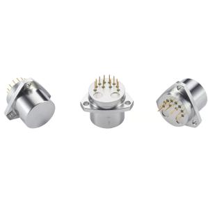 China Aerospace Temperature Compensation Accelerometer Vibration High Accuracy Accelerometer on sale