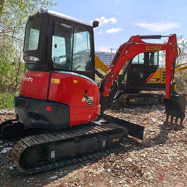 Used U35 Kubota Excavators Small Size 0.1m3 Bucket Capacity Original Version
