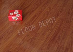 China E1 Crystal Laminate Wood Flooring AC4 HDF V Groove Oak Color Wax Stable on sale
