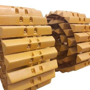 Wholesale TD-40 781150045 Bulldozer Track Link Assembly Excavator Steel Track Pads ISO9001 CE from china suppliers