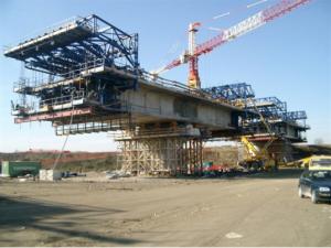 Wholesale International Standard Form Traveller Rigid Formwork Truss Form Traveler System from china suppliers