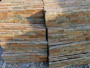 China Rustic Quartzite Culture Stone Natural Stone Cladding Real Stone Veneer Fireplace Stacked Stone on sale