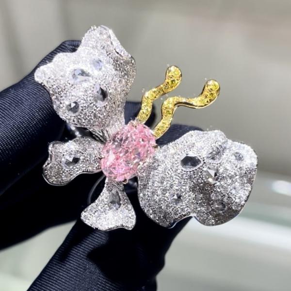 18k Oval Shape Butterfly Design Ring Lab Grown Pink Diamond Ring Luxury And