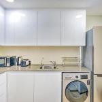 Modern Melamine Finish Mini Kitchen Cupboard Island White Kitchen Cabinet For
