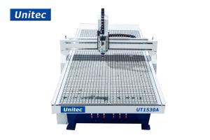 Wholesale 4.5KW UT1530A 18000rpm 3D Wood Cutting Machine from china suppliers