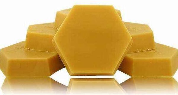 Cosmetic ISO9001 White Pure 1 OZ Beeswax Bars Industrial Grade 42*32*27cm