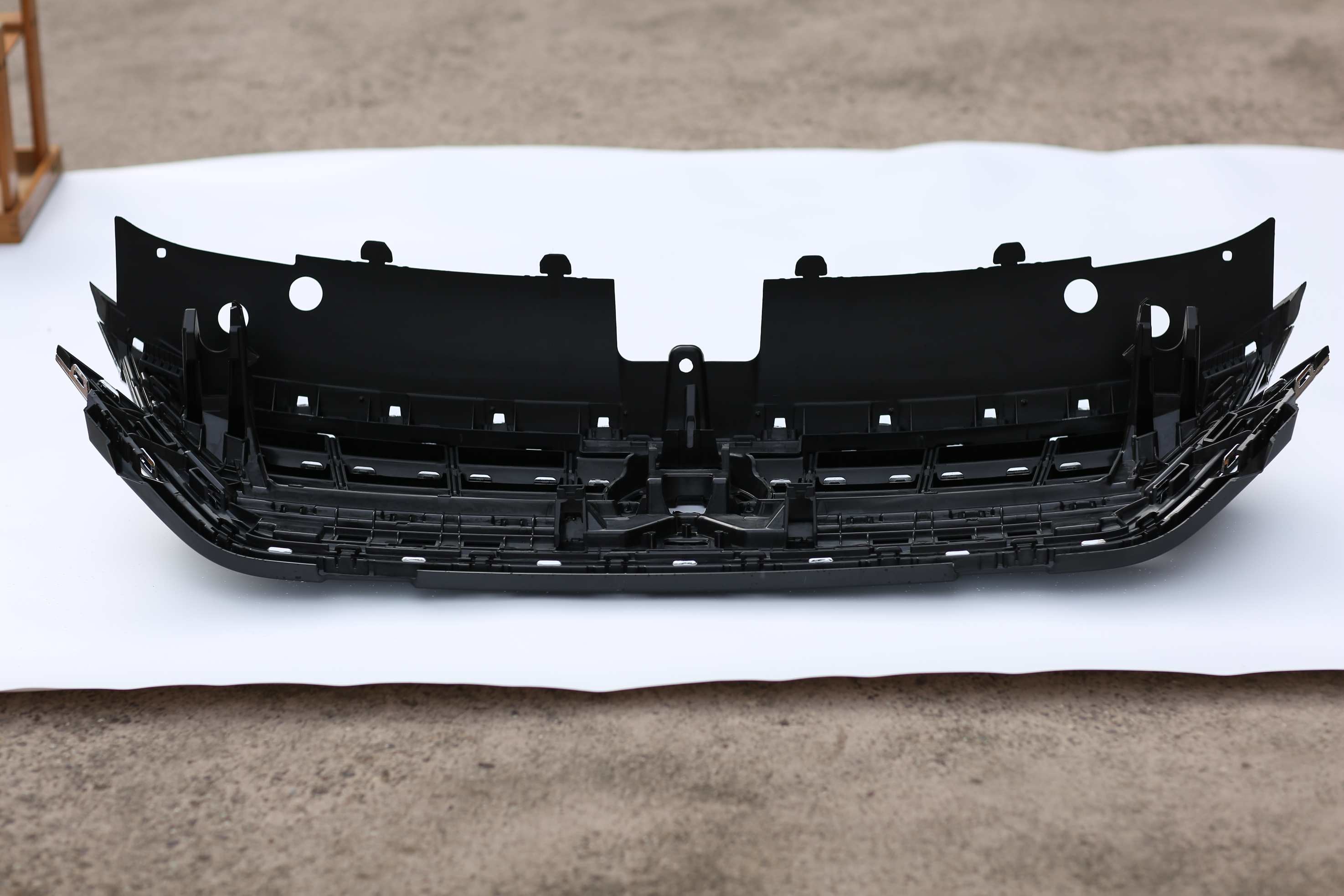 Assembly 3GB 853 651 Front Bumper Grills For 2019 2200 Vw Passat Grille