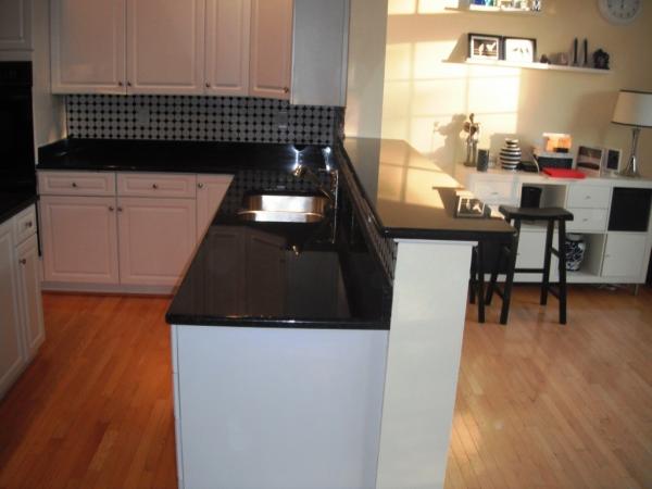 Quality Engineered Granite Tile Kitchen Countertops , Dark Granite Veneer Countertops for sale