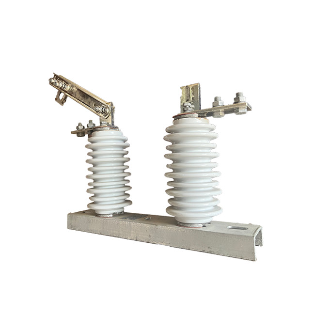 Portable Electrical High Voltage Isolator Switch GW9 Series 630A Gray Color Overhead Line Group Diconnect Switches