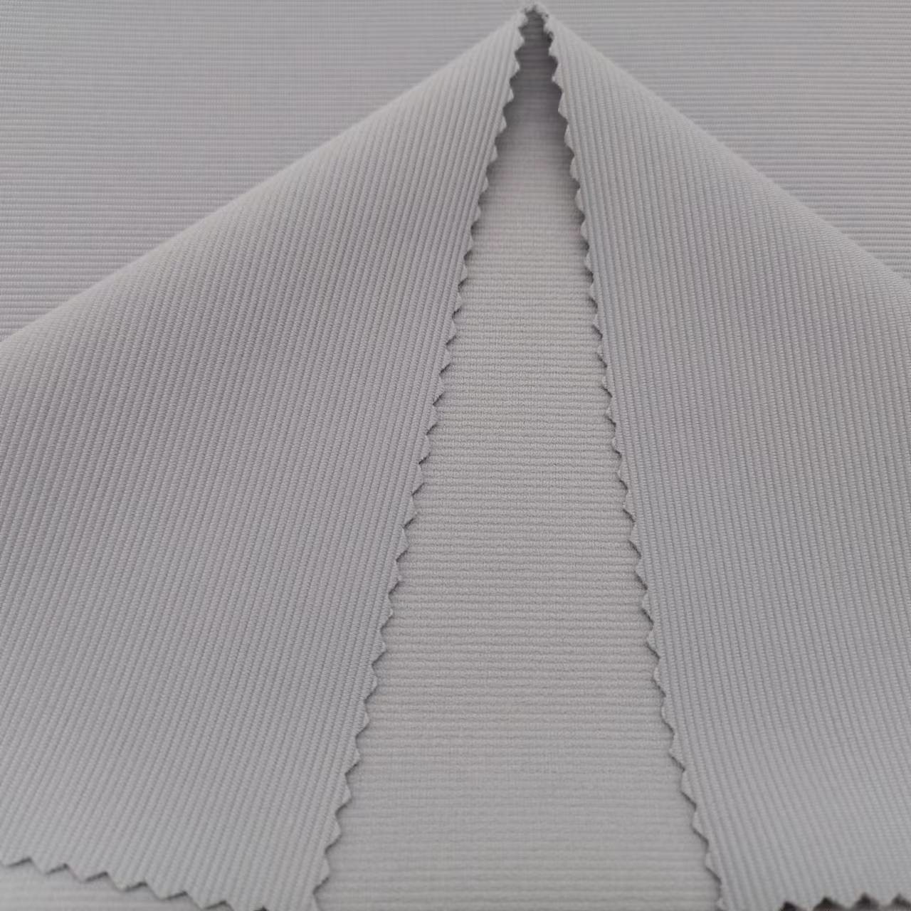 4 Way Stretch 74 Nylon 26 Spandex Fabric 310gsm Breathable UV Proof 140D+20D