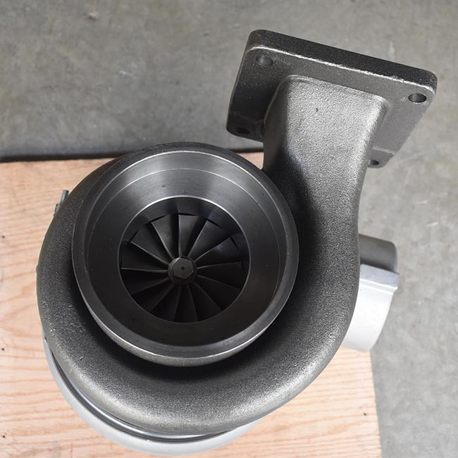 Construction Machinery Parts Excavator Engine Parts S6D155 Turbocharger 6502-13-2003