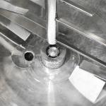Chemical Homogenizer Emulsifier Mixer , Shampoo Mixing Machine For Maki