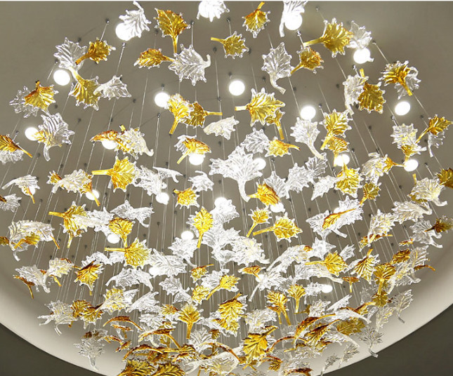 ODM Maple Leaf Chandelier Anti Glare Customized Pendant Lamp