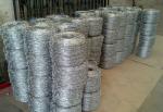 High Tensile Galvanized Barbed Wire Fence 2mm*2mm For Farmland / Railway