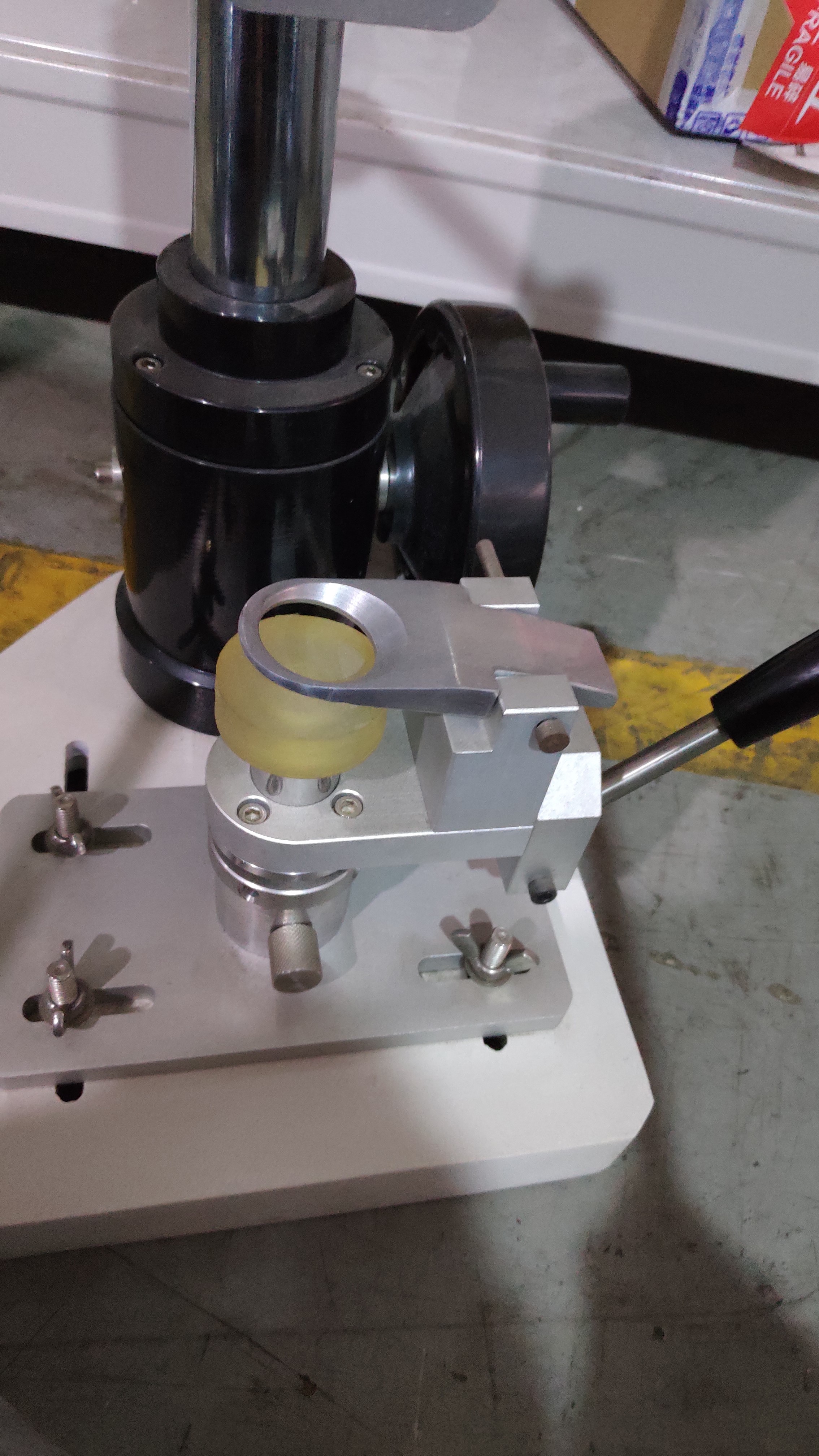  Button Pull Tester