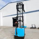 intelligent Semi Electric Stacker 1.5 Ton Capacity , Electric Walkie Pallet