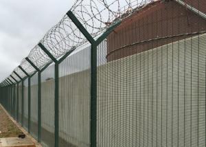 China 4.0mm 4.5mm Welded Wire Mesh Fence With Razor Wire Y Square Post on sale
