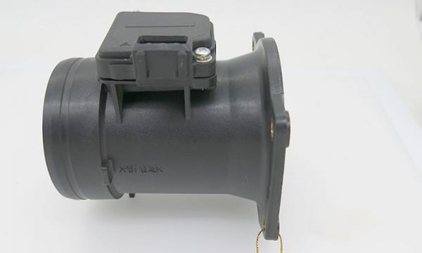 Quality 1 Kg/H Resolution Pneumatic Flow Meter Thermal Type 058133471 For Audi A3 A4 A6 for sale