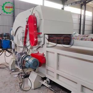 Wholesale Powerful Diesel Engine Wood Crusher Machine With 3pcs Flying Knife And 3KW 4KW Discharging Motor Power from china suppliers