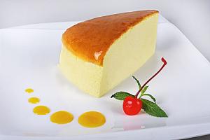 Wholesale Cheese Cake Sweet Pastry Desserts For All Ages HACCP Certification In 150g Antibacterial from china suppliers