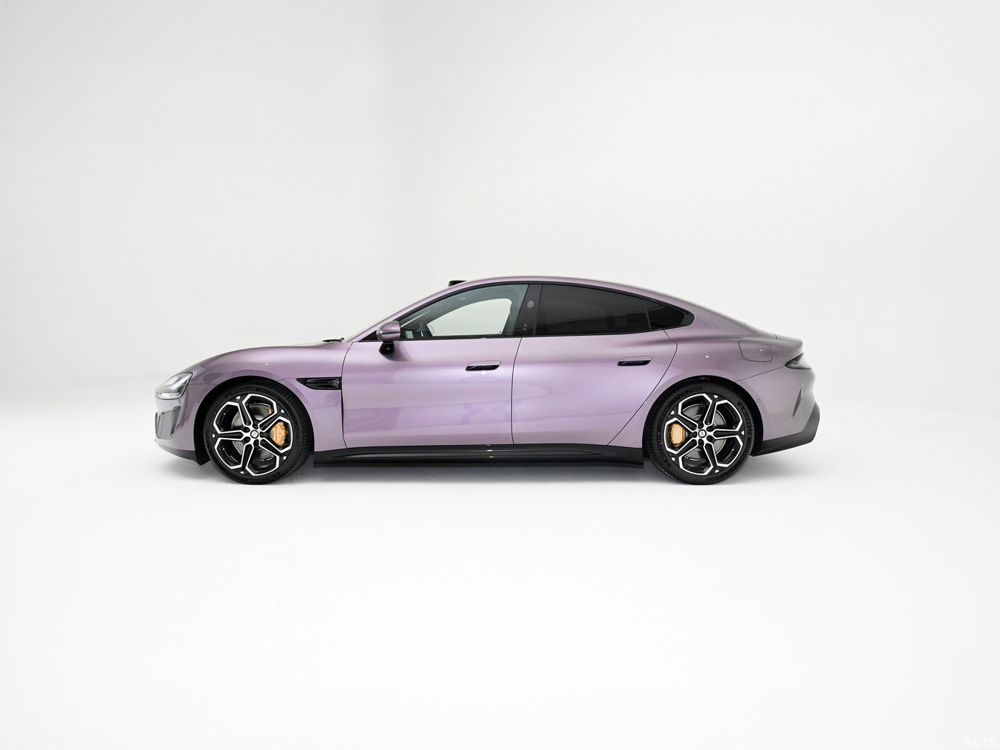 2024 Xiaomi SU7 Pro Electric Sedan Luxury EV with 700km-800km Range New Energy Cars Hot Sale in China