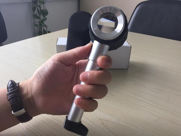 High Accuracy Optical Magnifier 10 Times Dermatoscope Skin Analyer Using 2 * AA