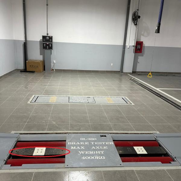 AA4C Vehicle Test Line Dual Plate Side Slip Roller Brake Tester Axle Load With Airbag Lift For Car 4000KG