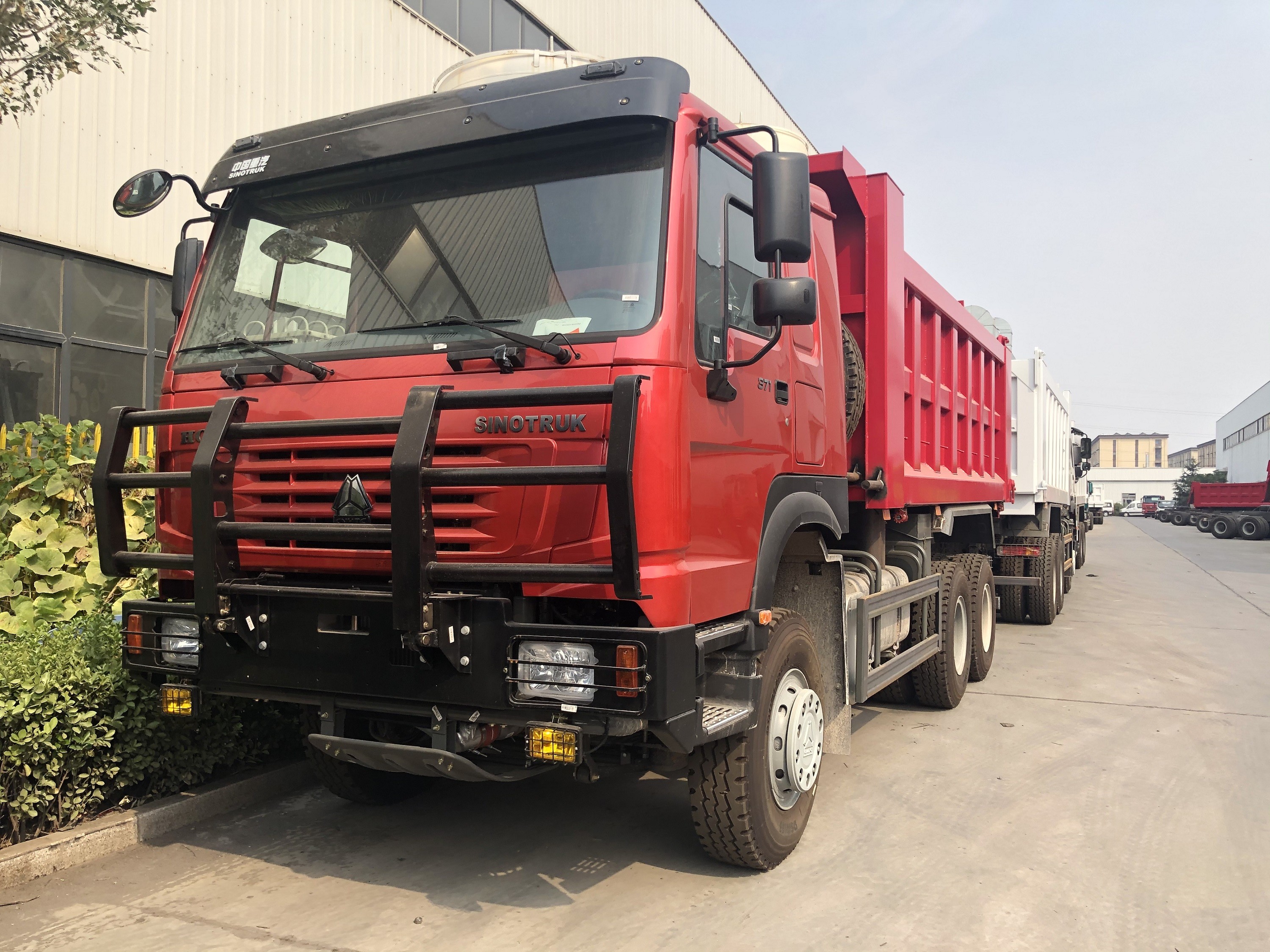 Manual 20M3 HOHAN Dump Truck With Front HYVA Tipper 6x4
