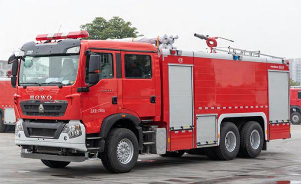 Sinotruk HOWO 12T Water Tank Rescue Fire Fighting Truck Good Quality China