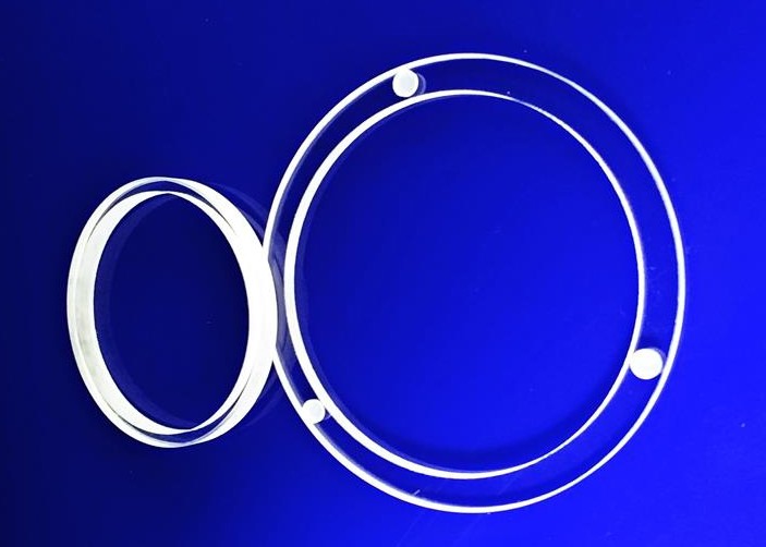 Clear Surface Quartz Tube Vacuum Flange 80% Large UV Transmittance