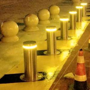 Wholesale Outdoor Hostile Vehicle Mitigation Bollards ISO 9001 Lamp Bollard from china suppliers