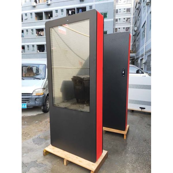 55-inch custom-made vertical advertising screen in black and red for shopping malls