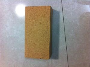 China Refractory Fire Clay Brick, Magical Shape Lightweight Fire Brick Customized on sale