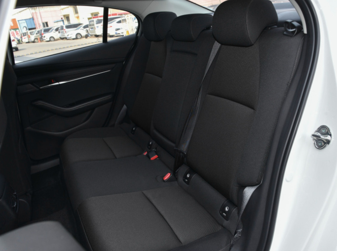 Mazda 3 Axela 2022 2.0L Automatic Smart Edition 4 door 5 seat sedan Gasoline compact car