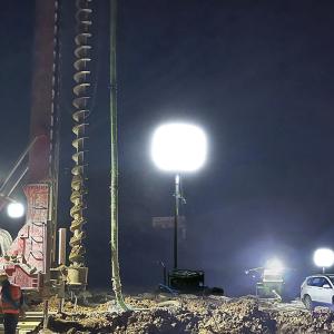 Wholesale Hand Crank Tripod LED Outdoor Balloon Lights 600W Mobile Light Tower For Contractor from china suppliers