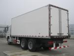 SINOTRUK HOWO 6X4 12 wheeler refrigerated truck cooling van