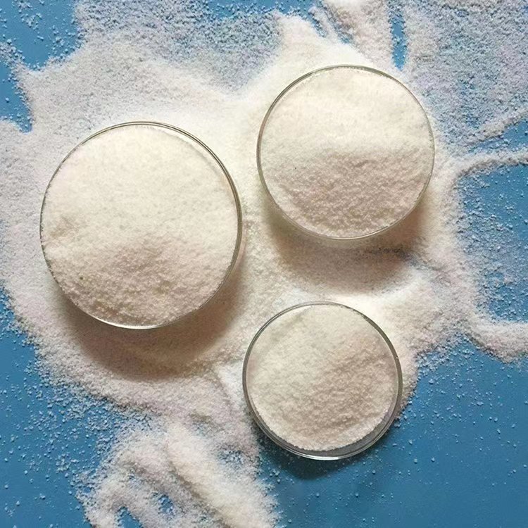 Industrial Grade Polyacrylamide PAM Water Treatment Agent Soluble in Water Clear Colorless Liquid