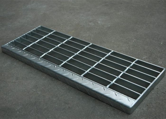 Anti Slip Bolted Fixing Galvanized Metal Stair Treads From Steel Grating Steps