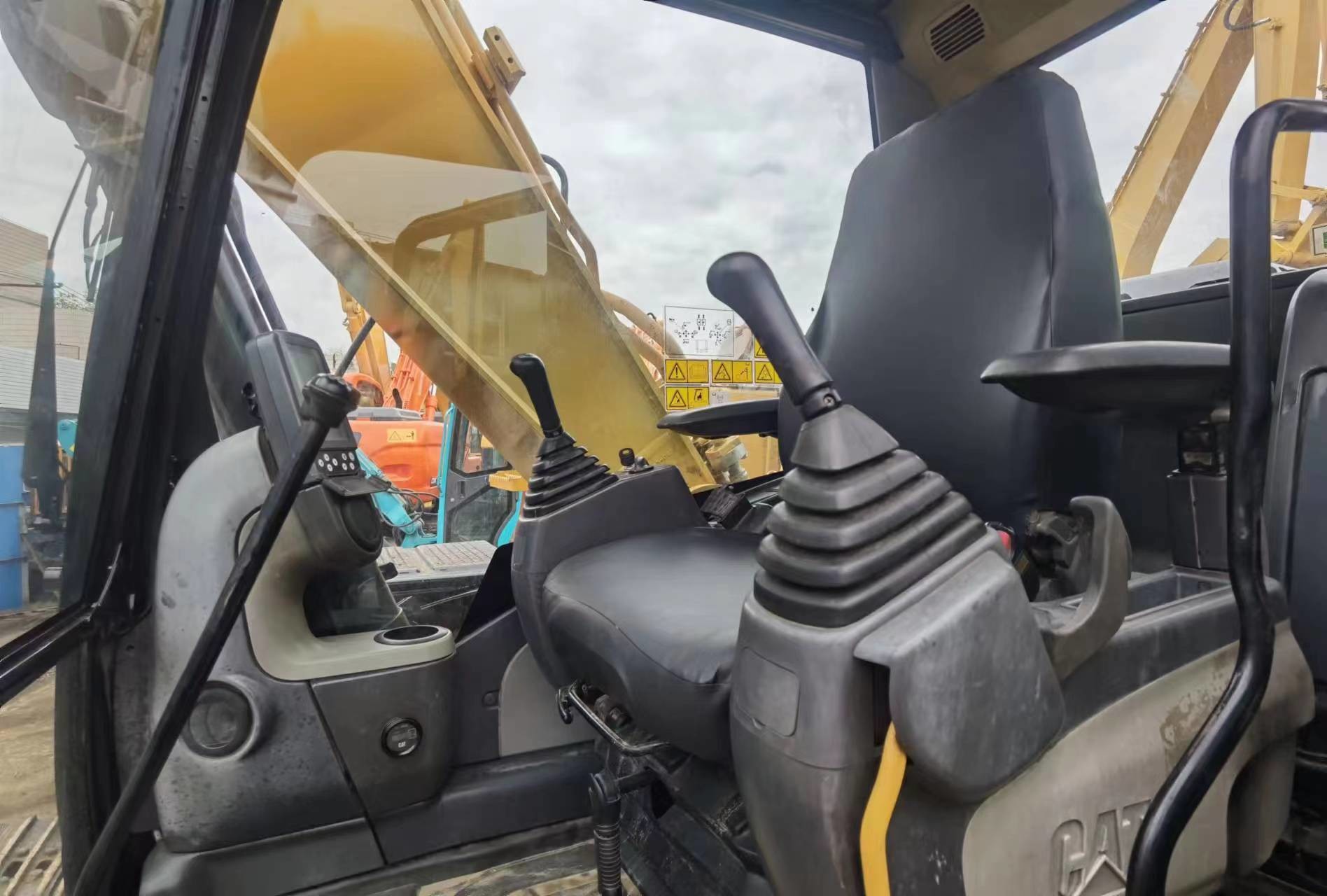 12T Used CAT / Caterpillar Excavator With Swinging Hydraulic System 312D