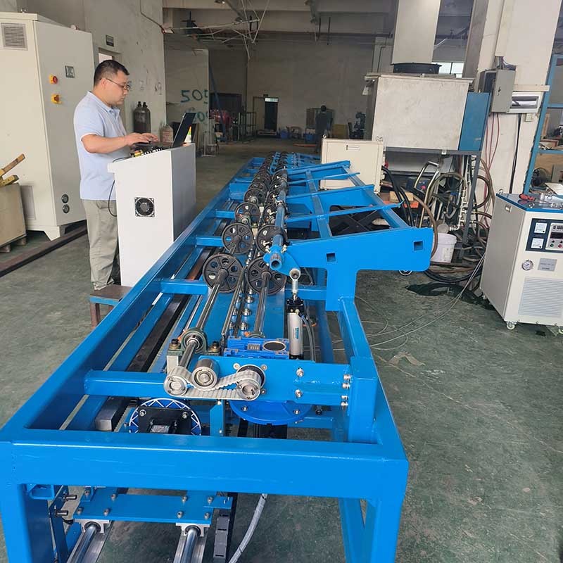Horizontal Quenching Machine With 340V-480V 3 Phase Voltage PLC Or CNC Control System