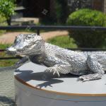 Cast Polished Stainless Steel Crocodile Decoration Sculpture
